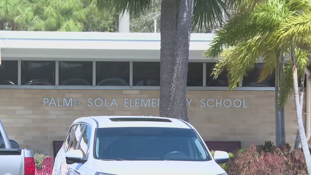 Bradenton's Palma Sola school stays open